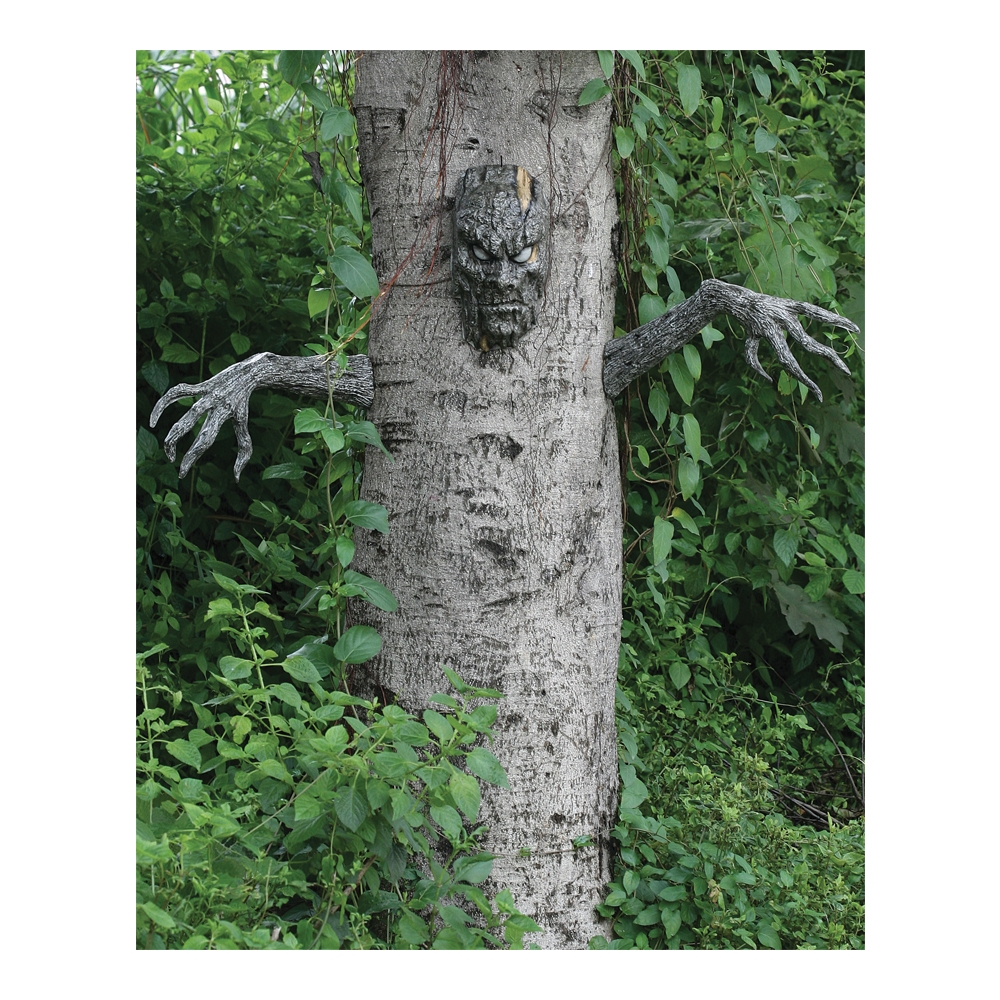 Spooky Living Tree Decor